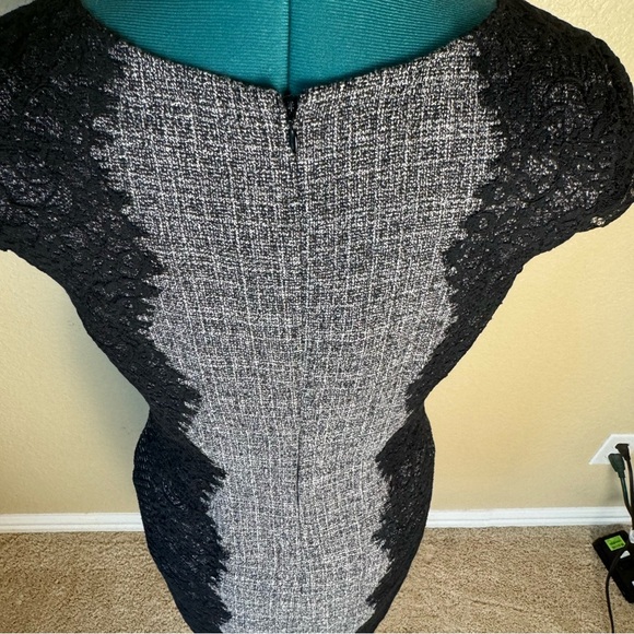 Betsey Johnson Sz 4 black lace detail fitted mini dress.  Excellent condition - Picture 4 of 6